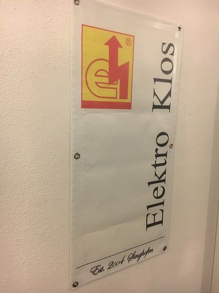 Glasschild Elektro Klos